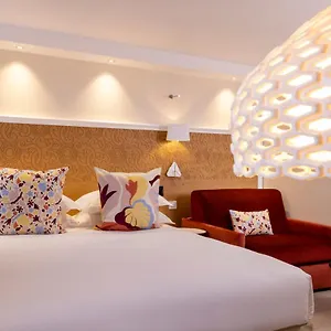 Hotel Elysees 8 ***