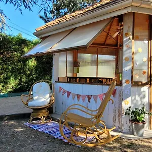  Bed & Breakfast D'hote A 