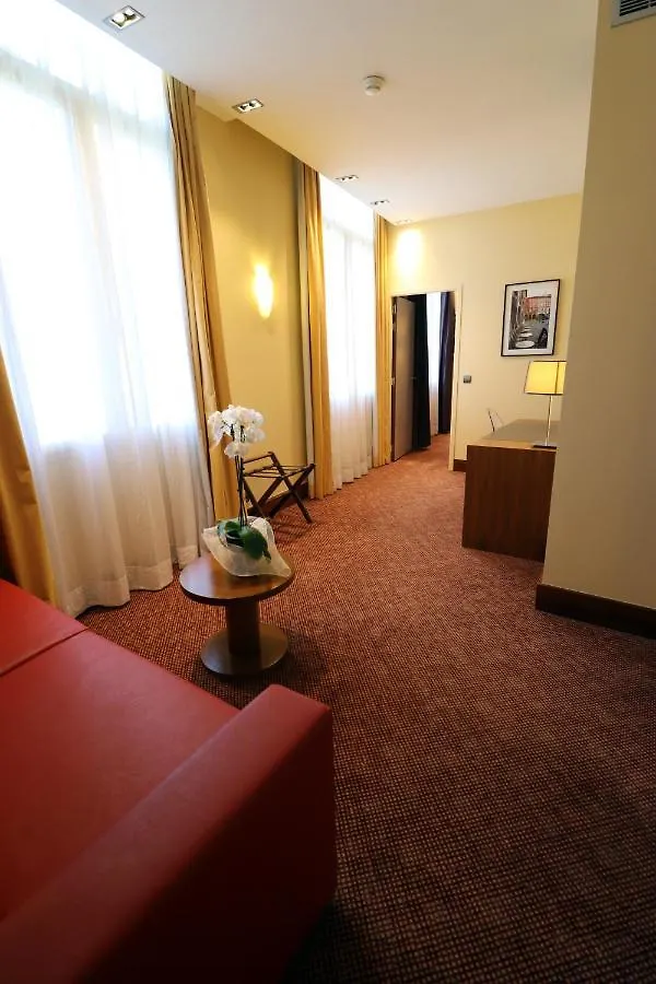Hotel Abbaye Des Capucins Spa & Resort Montauban