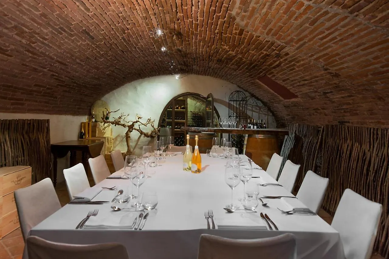 מלון מונטובן Abbaye Des Capucins Spa & Resort
